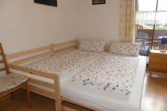 8-Kinderzimmer-Doppelbett